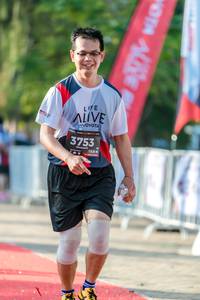 BIB: 3753, 123
                            <button type="button" onclick="openModal(6562644)" class="btn btn-primary btn-sm float-right btn-popup" data-toggle="modal" data-target=".modal-high-quality">
                        <i class="fas fa-shopping-cart"></i> Add to Cart
                    </button>
                                            <button type="button" onclick="isThisMe(6562644, true)" class="btn btn-success btn-sm float-right btn-popup btn-isme hidden" data-toggle="tooltip" data-placement="bottom" title="นี่คือรูปของคุณใช่ไหม คลิกที่นี่เพื่อเอาเข้าอัลบั้ม">
                        <i class="fas fa-plus"></i> Add to album
                    </button>
                    <button type="button" onclick="isThisMe(6562644, false)" class="btn btn-warning btn-sm float-right btn-popup btn-isnotme hidden">
                        <i class="fas fa-ban"></i> Remove from album
                    </button>