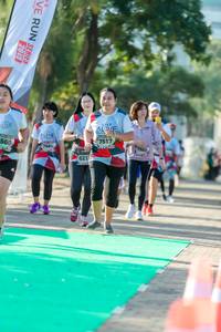 BIB: 560, 7517, 7464, 621, 2019
                            <button type="button" onclick="openModal(6563167)" class="btn btn-primary btn-sm float-right btn-popup" data-toggle="modal" data-target=".modal-high-quality">
                        <i class="fas fa-shopping-cart"></i> Add to Cart
                    </button>
                                            <button type="button" onclick="isThisMe(6563167, true)" class="btn btn-success btn-sm float-right btn-popup btn-isme hidden" data-toggle="tooltip" data-placement="bottom" title="นี่คือรูปของคุณใช่ไหม คลิกที่นี่เพื่อเอาเข้าอัลบั้ม">
                        <i class="fas fa-plus"></i> Add to album
                    </button>
                    <button type="button" onclick="isThisMe(6563167, false)" class="btn btn-warning btn-sm float-right btn-popup btn-isnotme hidden">
                        <i class="fas fa-ban"></i> Remove from album
                    </button>