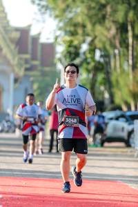 BIB: 3048
                            <button type="button" onclick="openModal(6560027)" class="btn btn-primary btn-sm float-right btn-popup" data-toggle="modal" data-target=".modal-high-quality">
                        <i class="fas fa-shopping-cart"></i> Add to Cart
                    </button>
                                            <button type="button" onclick="isThisMe(6560027, true)" class="btn btn-success btn-sm float-right btn-popup btn-isme hidden" data-toggle="tooltip" data-placement="bottom" title="นี่คือรูปของคุณใช่ไหม คลิกที่นี่เพื่อเอาเข้าอัลบั้ม">
                        <i class="fas fa-plus"></i> Add to album
                    </button>
                    <button type="button" onclick="isThisMe(6560027, false)" class="btn btn-warning btn-sm float-right btn-popup btn-isnotme hidden">
                        <i class="fas fa-ban"></i> Remove from album
                    </button>