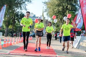 BIB: 
                            <button type="button" onclick="openModal(6563319)" class="btn btn-primary btn-sm float-right btn-popup" data-toggle="modal" data-target=".modal-high-quality">
                        <i class="fas fa-shopping-cart"></i> Add to Cart
                    </button>
                                            <button type="button" onclick="isThisMe(6563319, true)" class="btn btn-success btn-sm float-right btn-popup btn-isme hidden" data-toggle="tooltip" data-placement="bottom" title="นี่คือรูปของคุณใช่ไหม คลิกที่นี่เพื่อเอาเข้าอัลบั้ม">
                        <i class="fas fa-plus"></i> Add to album
                    </button>
                    <button type="button" onclick="isThisMe(6563319, false)" class="btn btn-warning btn-sm float-right btn-popup btn-isnotme hidden">
                        <i class="fas fa-ban"></i> Remove from album
                    </button>