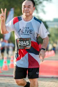 BIB: 2845, 128
                            <button type="button" onclick="openModal(6556944)" class="btn btn-primary btn-sm float-right btn-popup" data-toggle="modal" data-target=".modal-high-quality">
                        <i class="fas fa-shopping-cart"></i> Add to Cart
                    </button>
                                            <button type="button" onclick="isThisMe(6556944, true)" class="btn btn-success btn-sm float-right btn-popup btn-isme hidden" data-toggle="tooltip" data-placement="bottom" title="นี่คือรูปของคุณใช่ไหม คลิกที่นี่เพื่อเอาเข้าอัลบั้ม">
                        <i class="fas fa-plus"></i> Add to album
                    </button>
                    <button type="button" onclick="isThisMe(6556944, false)" class="btn btn-warning btn-sm float-right btn-popup btn-isnotme hidden">
                        <i class="fas fa-ban"></i> Remove from album
                    </button>