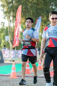 BIB: 2999
                            <button type="button" onclick="openModal(6554194)" class="btn btn-primary btn-sm float-right btn-popup" data-toggle="modal" data-target=".modal-high-quality">
                        <i class="fas fa-shopping-cart"></i> Add to Cart
                    </button>
                                            <button type="button" onclick="isThisMe(6554194, true)" class="btn btn-success btn-sm float-right btn-popup btn-isme hidden" data-toggle="tooltip" data-placement="bottom" title="นี่คือรูปของคุณใช่ไหม คลิกที่นี่เพื่อเอาเข้าอัลบั้ม">
                        <i class="fas fa-plus"></i> Add to album
                    </button>
                    <button type="button" onclick="isThisMe(6554194, false)" class="btn btn-warning btn-sm float-right btn-popup btn-isnotme hidden">
                        <i class="fas fa-ban"></i> Remove from album
                    </button>