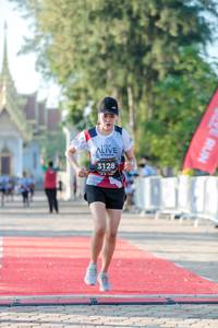 BIB: 3128
                            <button type="button" onclick="openModal(6558151)" class="btn btn-primary btn-sm float-right btn-popup" data-toggle="modal" data-target=".modal-high-quality">
                        <i class="fas fa-shopping-cart"></i> Add to Cart
                    </button>
                                            <button type="button" onclick="isThisMe(6558151, true)" class="btn btn-success btn-sm float-right btn-popup btn-isme hidden" data-toggle="tooltip" data-placement="bottom" title="นี่คือรูปของคุณใช่ไหม คลิกที่นี่เพื่อเอาเข้าอัลบั้ม">
                        <i class="fas fa-plus"></i> Add to album
                    </button>
                    <button type="button" onclick="isThisMe(6558151, false)" class="btn btn-warning btn-sm float-right btn-popup btn-isnotme hidden">
                        <i class="fas fa-ban"></i> Remove from album
                    </button>