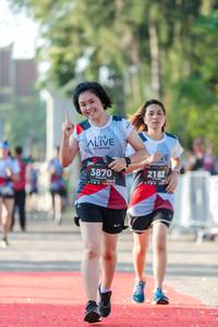 BIB: 3870, 2182
                            <button type="button" onclick="openModal(6559256)" class="btn btn-primary btn-sm float-right btn-popup" data-toggle="modal" data-target=".modal-high-quality">
                        <i class="fas fa-shopping-cart"></i> Add to Cart
                    </button>
                                            <button type="button" onclick="isThisMe(6559256, true)" class="btn btn-success btn-sm float-right btn-popup btn-isme hidden" data-toggle="tooltip" data-placement="bottom" title="นี่คือรูปของคุณใช่ไหม คลิกที่นี่เพื่อเอาเข้าอัลบั้ม">
                        <i class="fas fa-plus"></i> Add to album
                    </button>
                    <button type="button" onclick="isThisMe(6559256, false)" class="btn btn-warning btn-sm float-right btn-popup btn-isnotme hidden">
                        <i class="fas fa-ban"></i> Remove from album
                    </button>