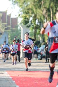 BIB: 2200
                            <button type="button" onclick="openModal(6558755)" class="btn btn-primary btn-sm float-right btn-popup" data-toggle="modal" data-target=".modal-high-quality">
                        <i class="fas fa-shopping-cart"></i> Add to Cart
                    </button>
                                            <button type="button" onclick="isThisMe(6558755, true)" class="btn btn-success btn-sm float-right btn-popup btn-isme hidden" data-toggle="tooltip" data-placement="bottom" title="นี่คือรูปของคุณใช่ไหม คลิกที่นี่เพื่อเอาเข้าอัลบั้ม">
                        <i class="fas fa-plus"></i> Add to album
                    </button>
                    <button type="button" onclick="isThisMe(6558755, false)" class="btn btn-warning btn-sm float-right btn-popup btn-isnotme hidden">
                        <i class="fas fa-ban"></i> Remove from album
                    </button>