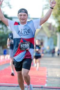 BIB: 3750, 124
                            <button type="button" onclick="openModal(6547802)" class="btn btn-primary btn-sm float-right btn-popup" data-toggle="modal" data-target=".modal-high-quality">
                        <i class="fas fa-shopping-cart"></i> Add to Cart
                    </button>
                                            <button type="button" onclick="isThisMe(6547802, true)" class="btn btn-success btn-sm float-right btn-popup btn-isme hidden" data-toggle="tooltip" data-placement="bottom" title="นี่คือรูปของคุณใช่ไหม คลิกที่นี่เพื่อเอาเข้าอัลบั้ม">
                        <i class="fas fa-plus"></i> Add to album
                    </button>
                    <button type="button" onclick="isThisMe(6547802, false)" class="btn btn-warning btn-sm float-right btn-popup btn-isnotme hidden">
                        <i class="fas fa-ban"></i> Remove from album
                    </button>