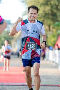 BIB: 2802, 128
                            <button type="button" onclick="openModal(6550748)" class="btn btn-primary btn-sm float-right btn-popup" data-toggle="modal" data-target=".modal-high-quality">
                        <i class="fas fa-shopping-cart"></i> Add to Cart
                    </button>
                                            <button type="button" onclick="isThisMe(6550748, true)" class="btn btn-success btn-sm float-right btn-popup btn-isme hidden" data-toggle="tooltip" data-placement="bottom" title="นี่คือรูปของคุณใช่ไหม คลิกที่นี่เพื่อเอาเข้าอัลบั้ม">
                        <i class="fas fa-plus"></i> Add to album
                    </button>
                    <button type="button" onclick="isThisMe(6550748, false)" class="btn btn-warning btn-sm float-right btn-popup btn-isnotme hidden">
                        <i class="fas fa-ban"></i> Remove from album
                    </button>