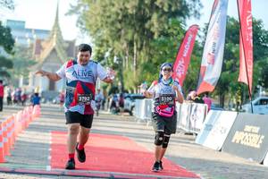 BIB: 3100, 3792
                            <button type="button" onclick="openModal(6559633)" class="btn btn-primary btn-sm float-right btn-popup" data-toggle="modal" data-target=".modal-high-quality">
                        <i class="fas fa-shopping-cart"></i> Add to Cart
                    </button>
                                            <button type="button" onclick="isThisMe(6559633, true)" class="btn btn-success btn-sm float-right btn-popup btn-isme hidden" data-toggle="tooltip" data-placement="bottom" title="นี่คือรูปของคุณใช่ไหม คลิกที่นี่เพื่อเอาเข้าอัลบั้ม">
                        <i class="fas fa-plus"></i> Add to album
                    </button>
                    <button type="button" onclick="isThisMe(6559633, false)" class="btn btn-warning btn-sm float-right btn-popup btn-isnotme hidden">
                        <i class="fas fa-ban"></i> Remove from album
                    </button>