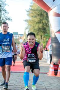 BIB: 3861, 2070
                            <button type="button" onclick="openModal(6551526)" class="btn btn-primary btn-sm float-right btn-popup" data-toggle="modal" data-target=".modal-high-quality">
                        <i class="fas fa-shopping-cart"></i> Add to Cart
                    </button>
                                            <button type="button" onclick="isThisMe(6551526, true)" class="btn btn-success btn-sm float-right btn-popup btn-isme hidden" data-toggle="tooltip" data-placement="bottom" title="นี่คือรูปของคุณใช่ไหม คลิกที่นี่เพื่อเอาเข้าอัลบั้ม">
                        <i class="fas fa-plus"></i> Add to album
                    </button>
                    <button type="button" onclick="isThisMe(6551526, false)" class="btn btn-warning btn-sm float-right btn-popup btn-isnotme hidden">
                        <i class="fas fa-ban"></i> Remove from album
                    </button>