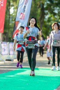 BIB: 7988, 744, 6213
                            <button type="button" onclick="openModal(6563190)" class="btn btn-primary btn-sm float-right btn-popup" data-toggle="modal" data-target=".modal-high-quality">
                        <i class="fas fa-shopping-cart"></i> Add to Cart
                    </button>
                                            <button type="button" onclick="isThisMe(6563190, true)" class="btn btn-success btn-sm float-right btn-popup btn-isme hidden" data-toggle="tooltip" data-placement="bottom" title="นี่คือรูปของคุณใช่ไหม คลิกที่นี่เพื่อเอาเข้าอัลบั้ม">
                        <i class="fas fa-plus"></i> Add to album
                    </button>
                    <button type="button" onclick="isThisMe(6563190, false)" class="btn btn-warning btn-sm float-right btn-popup btn-isnotme hidden">
                        <i class="fas fa-ban"></i> Remove from album
                    </button>