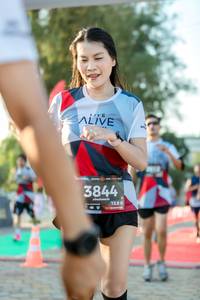 BIB: 3844, 128
                            <button type="button" onclick="openModal(6551478)" class="btn btn-primary btn-sm float-right btn-popup" data-toggle="modal" data-target=".modal-high-quality">
                        <i class="fas fa-shopping-cart"></i> Add to Cart
                    </button>
                                            <button type="button" onclick="isThisMe(6551478, true)" class="btn btn-success btn-sm float-right btn-popup btn-isme hidden" data-toggle="tooltip" data-placement="bottom" title="นี่คือรูปของคุณใช่ไหม คลิกที่นี่เพื่อเอาเข้าอัลบั้ม">
                        <i class="fas fa-plus"></i> Add to album
                    </button>
                    <button type="button" onclick="isThisMe(6551478, false)" class="btn btn-warning btn-sm float-right btn-popup btn-isnotme hidden">
                        <i class="fas fa-ban"></i> Remove from album
                    </button>