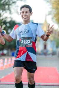 BIB: 3602, 128
                            <button type="button" onclick="openModal(6543152)" class="btn btn-primary btn-sm float-right btn-popup" data-toggle="modal" data-target=".modal-high-quality">
                        <i class="fas fa-shopping-cart"></i> Add to Cart
                    </button>
                                            <button type="button" onclick="isThisMe(6543152, true)" class="btn btn-success btn-sm float-right btn-popup btn-isme hidden" data-toggle="tooltip" data-placement="bottom" title="นี่คือรูปของคุณใช่ไหม คลิกที่นี่เพื่อเอาเข้าอัลบั้ม">
                        <i class="fas fa-plus"></i> Add to album
                    </button>
                    <button type="button" onclick="isThisMe(6543152, false)" class="btn btn-warning btn-sm float-right btn-popup btn-isnotme hidden">
                        <i class="fas fa-ban"></i> Remove from album
                    </button>