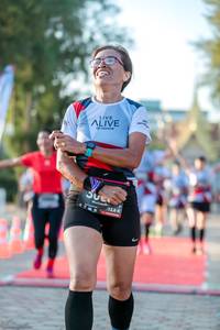 BIB: 128
                            <button type="button" onclick="openModal(6551787)" class="btn btn-primary btn-sm float-right btn-popup" data-toggle="modal" data-target=".modal-high-quality">
                        <i class="fas fa-shopping-cart"></i> Add to Cart
                    </button>
                                            <button type="button" onclick="isThisMe(6551787, true)" class="btn btn-success btn-sm float-right btn-popup btn-isme hidden" data-toggle="tooltip" data-placement="bottom" title="นี่คือรูปของคุณใช่ไหม คลิกที่นี่เพื่อเอาเข้าอัลบั้ม">
                        <i class="fas fa-plus"></i> Add to album
                    </button>
                    <button type="button" onclick="isThisMe(6551787, false)" class="btn btn-warning btn-sm float-right btn-popup btn-isnotme hidden">
                        <i class="fas fa-ban"></i> Remove from album
                    </button>