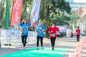 BIB: 6094, 2019, 6332, 6331
                            <button type="button" onclick="openModal(6563375)" class="btn btn-primary btn-sm float-right btn-popup" data-toggle="modal" data-target=".modal-high-quality">
                        <i class="fas fa-shopping-cart"></i> Add to Cart
                    </button>
                                            <button type="button" onclick="isThisMe(6563375, true)" class="btn btn-success btn-sm float-right btn-popup btn-isme hidden" data-toggle="tooltip" data-placement="bottom" title="นี่คือรูปของคุณใช่ไหม คลิกที่นี่เพื่อเอาเข้าอัลบั้ม">
                        <i class="fas fa-plus"></i> Add to album
                    </button>
                    <button type="button" onclick="isThisMe(6563375, false)" class="btn btn-warning btn-sm float-right btn-popup btn-isnotme hidden">
                        <i class="fas fa-ban"></i> Remove from album
                    </button>