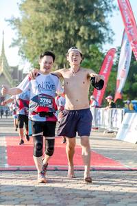 BIB: 3766
                            <button type="button" onclick="openModal(6560978)" class="btn btn-primary btn-sm float-right btn-popup" data-toggle="modal" data-target=".modal-high-quality">
                        <i class="fas fa-shopping-cart"></i> Add to Cart
                    </button>
                                            <button type="button" onclick="isThisMe(6560978, true)" class="btn btn-success btn-sm float-right btn-popup btn-isme hidden" data-toggle="tooltip" data-placement="bottom" title="นี่คือรูปของคุณใช่ไหม คลิกที่นี่เพื่อเอาเข้าอัลบั้ม">
                        <i class="fas fa-plus"></i> Add to album
                    </button>
                    <button type="button" onclick="isThisMe(6560978, false)" class="btn btn-warning btn-sm float-right btn-popup btn-isnotme hidden">
                        <i class="fas fa-ban"></i> Remove from album
                    </button>