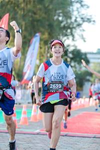 BIB: 2639
                            <button type="button" onclick="openModal(6548062)" class="btn btn-primary btn-sm float-right btn-popup" data-toggle="modal" data-target=".modal-high-quality">
                        <i class="fas fa-shopping-cart"></i> Add to Cart
                    </button>
                                            <button type="button" onclick="isThisMe(6548062, true)" class="btn btn-success btn-sm float-right btn-popup btn-isme hidden" data-toggle="tooltip" data-placement="bottom" title="นี่คือรูปของคุณใช่ไหม คลิกที่นี่เพื่อเอาเข้าอัลบั้ม">
                        <i class="fas fa-plus"></i> Add to album
                    </button>
                    <button type="button" onclick="isThisMe(6548062, false)" class="btn btn-warning btn-sm float-right btn-popup btn-isnotme hidden">
                        <i class="fas fa-ban"></i> Remove from album
                    </button>