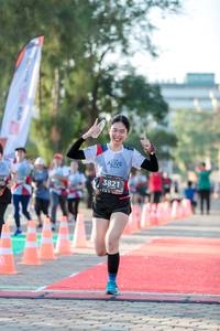 BIB: 3821
                            <button type="button" onclick="openModal(6555837)" class="btn btn-primary btn-sm float-right btn-popup" data-toggle="modal" data-target=".modal-high-quality">
                        <i class="fas fa-shopping-cart"></i> Add to Cart
                    </button>
                                            <button type="button" onclick="isThisMe(6555837, true)" class="btn btn-success btn-sm float-right btn-popup btn-isme hidden" data-toggle="tooltip" data-placement="bottom" title="นี่คือรูปของคุณใช่ไหม คลิกที่นี่เพื่อเอาเข้าอัลบั้ม">
                        <i class="fas fa-plus"></i> Add to album
                    </button>
                    <button type="button" onclick="isThisMe(6555837, false)" class="btn btn-warning btn-sm float-right btn-popup btn-isnotme hidden">
                        <i class="fas fa-ban"></i> Remove from album
                    </button>