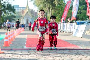 BIB: 8001, 8005
                            <button type="button" onclick="openModal(6560825)" class="btn btn-primary btn-sm float-right btn-popup" data-toggle="modal" data-target=".modal-high-quality">
                        <i class="fas fa-shopping-cart"></i> Add to Cart
                    </button>
                                            <button type="button" onclick="isThisMe(6560825, true)" class="btn btn-success btn-sm float-right btn-popup btn-isme hidden" data-toggle="tooltip" data-placement="bottom" title="นี่คือรูปของคุณใช่ไหม คลิกที่นี่เพื่อเอาเข้าอัลบั้ม">
                        <i class="fas fa-plus"></i> Add to album
                    </button>
                    <button type="button" onclick="isThisMe(6560825, false)" class="btn btn-warning btn-sm float-right btn-popup btn-isnotme hidden">
                        <i class="fas fa-ban"></i> Remove from album
                    </button>