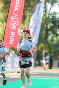 BIB: 6313
                            <button type="button" onclick="openModal(6558380)" class="btn btn-primary btn-sm float-right btn-popup" data-toggle="modal" data-target=".modal-high-quality">
                        <i class="fas fa-shopping-cart"></i> Add to Cart
                    </button>
                                            <button type="button" onclick="isThisMe(6558380, true)" class="btn btn-success btn-sm float-right btn-popup btn-isme hidden" data-toggle="tooltip" data-placement="bottom" title="นี่คือรูปของคุณใช่ไหม คลิกที่นี่เพื่อเอาเข้าอัลบั้ม">
                        <i class="fas fa-plus"></i> Add to album
                    </button>
                    <button type="button" onclick="isThisMe(6558380, false)" class="btn btn-warning btn-sm float-right btn-popup btn-isnotme hidden">
                        <i class="fas fa-ban"></i> Remove from album
                    </button>