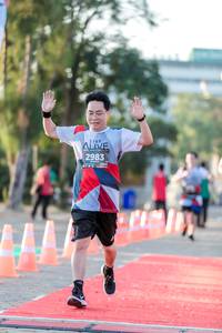 BIB: 2983
                            <button type="button" onclick="openModal(6548143)" class="btn btn-primary btn-sm float-right btn-popup" data-toggle="modal" data-target=".modal-high-quality">
                        <i class="fas fa-shopping-cart"></i> Add to Cart
                    </button>
                                            <button type="button" onclick="isThisMe(6548143, true)" class="btn btn-success btn-sm float-right btn-popup btn-isme hidden" data-toggle="tooltip" data-placement="bottom" title="นี่คือรูปของคุณใช่ไหม คลิกที่นี่เพื่อเอาเข้าอัลบั้ม">
                        <i class="fas fa-plus"></i> Add to album
                    </button>
                    <button type="button" onclick="isThisMe(6548143, false)" class="btn btn-warning btn-sm float-right btn-popup btn-isnotme hidden">
                        <i class="fas fa-ban"></i> Remove from album
                    </button>