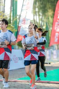 BIB: 610, 6691
                            <button type="button" onclick="openModal(6558933)" class="btn btn-primary btn-sm float-right btn-popup" data-toggle="modal" data-target=".modal-high-quality">
                        <i class="fas fa-shopping-cart"></i> Add to Cart
                    </button>
                                            <button type="button" onclick="isThisMe(6558933, true)" class="btn btn-success btn-sm float-right btn-popup btn-isme hidden" data-toggle="tooltip" data-placement="bottom" title="นี่คือรูปของคุณใช่ไหม คลิกที่นี่เพื่อเอาเข้าอัลบั้ม">
                        <i class="fas fa-plus"></i> Add to album
                    </button>
                    <button type="button" onclick="isThisMe(6558933, false)" class="btn btn-warning btn-sm float-right btn-popup btn-isnotme hidden">
                        <i class="fas fa-ban"></i> Remove from album
                    </button>