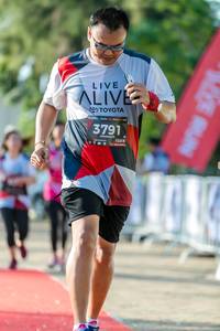 BIB: 3791, 128
                            <button type="button" onclick="openModal(6563474)" class="btn btn-primary btn-sm float-right btn-popup" data-toggle="modal" data-target=".modal-high-quality">
                        <i class="fas fa-shopping-cart"></i> Add to Cart
                    </button>
                                            <button type="button" onclick="isThisMe(6563474, true)" class="btn btn-success btn-sm float-right btn-popup btn-isme hidden" data-toggle="tooltip" data-placement="bottom" title="นี่คือรูปของคุณใช่ไหม คลิกที่นี่เพื่อเอาเข้าอัลบั้ม">
                        <i class="fas fa-plus"></i> Add to album
                    </button>
                    <button type="button" onclick="isThisMe(6563474, false)" class="btn btn-warning btn-sm float-right btn-popup btn-isnotme hidden">
                        <i class="fas fa-ban"></i> Remove from album
                    </button>