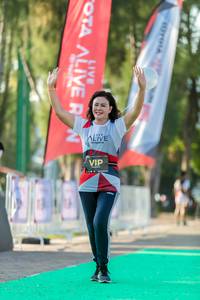 BIB: 
                            <button type="button" onclick="openModal(6558536)" class="btn btn-primary btn-sm float-right btn-popup" data-toggle="modal" data-target=".modal-high-quality">
                        <i class="fas fa-shopping-cart"></i> Add to Cart
                    </button>
                                            <button type="button" onclick="isThisMe(6558536, true)" class="btn btn-success btn-sm float-right btn-popup btn-isme hidden" data-toggle="tooltip" data-placement="bottom" title="นี่คือรูปของคุณใช่ไหม คลิกที่นี่เพื่อเอาเข้าอัลบั้ม">
                        <i class="fas fa-plus"></i> Add to album
                    </button>
                    <button type="button" onclick="isThisMe(6558536, false)" class="btn btn-warning btn-sm float-right btn-popup btn-isnotme hidden">
                        <i class="fas fa-ban"></i> Remove from album
                    </button>