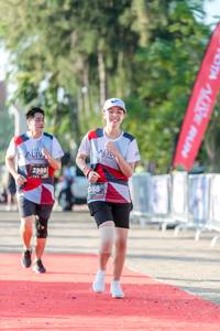 BIB: 2989, 088
                            <button type="button" onclick="openModal(6562424)" class="btn btn-primary btn-sm float-right btn-popup" data-toggle="modal" data-target=".modal-high-quality">
                        <i class="fas fa-shopping-cart"></i> Add to Cart
                    </button>
                                            <button type="button" onclick="isThisMe(6562424, true)" class="btn btn-success btn-sm float-right btn-popup btn-isme hidden" data-toggle="tooltip" data-placement="bottom" title="นี่คือรูปของคุณใช่ไหม คลิกที่นี่เพื่อเอาเข้าอัลบั้ม">
                        <i class="fas fa-plus"></i> Add to album
                    </button>
                    <button type="button" onclick="isThisMe(6562424, false)" class="btn btn-warning btn-sm float-right btn-popup btn-isnotme hidden">
                        <i class="fas fa-ban"></i> Remove from album
                    </button>