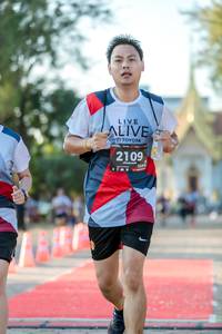 BIB: 2109, 128
                            <button type="button" onclick="openModal(6555337)" class="btn btn-primary btn-sm float-right btn-popup" data-toggle="modal" data-target=".modal-high-quality">
                        <i class="fas fa-shopping-cart"></i> Add to Cart
                    </button>
                                            <button type="button" onclick="isThisMe(6555337, true)" class="btn btn-success btn-sm float-right btn-popup btn-isme hidden" data-toggle="tooltip" data-placement="bottom" title="นี่คือรูปของคุณใช่ไหม คลิกที่นี่เพื่อเอาเข้าอัลบั้ม">
                        <i class="fas fa-plus"></i> Add to album
                    </button>
                    <button type="button" onclick="isThisMe(6555337, false)" class="btn btn-warning btn-sm float-right btn-popup btn-isnotme hidden">
                        <i class="fas fa-ban"></i> Remove from album
                    </button>