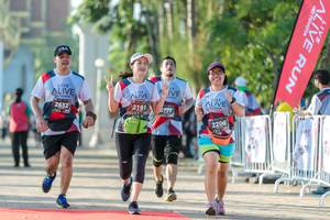 BIB: 2632, 2191, 2206
                            <button type="button" onclick="openModal(6561924)" class="btn btn-primary btn-sm float-right btn-popup" data-toggle="modal" data-target=".modal-high-quality">
                        <i class="fas fa-shopping-cart"></i> Add to Cart
                    </button>
                                            <button type="button" onclick="isThisMe(6561924, true)" class="btn btn-success btn-sm float-right btn-popup btn-isme hidden" data-toggle="tooltip" data-placement="bottom" title="นี่คือรูปของคุณใช่ไหม คลิกที่นี่เพื่อเอาเข้าอัลบั้ม">
                        <i class="fas fa-plus"></i> Add to album
                    </button>
                    <button type="button" onclick="isThisMe(6561924, false)" class="btn btn-warning btn-sm float-right btn-popup btn-isnotme hidden">
                        <i class="fas fa-ban"></i> Remove from album
                    </button>