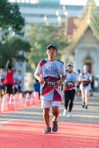 BIB: 3742
                            <button type="button" onclick="openModal(6556220)" class="btn btn-primary btn-sm float-right btn-popup" data-toggle="modal" data-target=".modal-high-quality">
                        <i class="fas fa-shopping-cart"></i> Add to Cart
                    </button>
                                            <button type="button" onclick="isThisMe(6556220, true)" class="btn btn-success btn-sm float-right btn-popup btn-isme hidden" data-toggle="tooltip" data-placement="bottom" title="นี่คือรูปของคุณใช่ไหม คลิกที่นี่เพื่อเอาเข้าอัลบั้ม">
                        <i class="fas fa-plus"></i> Add to album
                    </button>
                    <button type="button" onclick="isThisMe(6556220, false)" class="btn btn-warning btn-sm float-right btn-popup btn-isnotme hidden">
                        <i class="fas fa-ban"></i> Remove from album
                    </button>