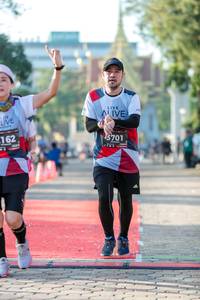 BIB: 3701, 162
                            <button type="button" onclick="openModal(6556709)" class="btn btn-primary btn-sm float-right btn-popup" data-toggle="modal" data-target=".modal-high-quality">
                        <i class="fas fa-shopping-cart"></i> Add to Cart
                    </button>
                                            <button type="button" onclick="isThisMe(6556709, true)" class="btn btn-success btn-sm float-right btn-popup btn-isme hidden" data-toggle="tooltip" data-placement="bottom" title="นี่คือรูปของคุณใช่ไหม คลิกที่นี่เพื่อเอาเข้าอัลบั้ม">
                        <i class="fas fa-plus"></i> Add to album
                    </button>
                    <button type="button" onclick="isThisMe(6556709, false)" class="btn btn-warning btn-sm float-right btn-popup btn-isnotme hidden">
                        <i class="fas fa-ban"></i> Remove from album
                    </button>