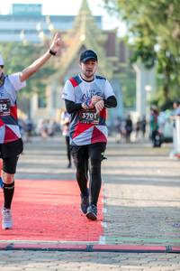 BIB: 370
                            <button type="button" onclick="openModal(6556700)" class="btn btn-primary btn-sm float-right btn-popup" data-toggle="modal" data-target=".modal-high-quality">
                        <i class="fas fa-shopping-cart"></i> Add to Cart
                    </button>
                                            <button type="button" onclick="isThisMe(6556700, true)" class="btn btn-success btn-sm float-right btn-popup btn-isme hidden" data-toggle="tooltip" data-placement="bottom" title="นี่คือรูปของคุณใช่ไหม คลิกที่นี่เพื่อเอาเข้าอัลบั้ม">
                        <i class="fas fa-plus"></i> Add to album
                    </button>
                    <button type="button" onclick="isThisMe(6556700, false)" class="btn btn-warning btn-sm float-right btn-popup btn-isnotme hidden">
                        <i class="fas fa-ban"></i> Remove from album
                    </button>