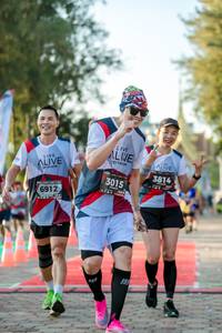 BIB: 3814, 3015, 6912
                            <button type="button" onclick="openModal(6551830)" class="btn btn-primary btn-sm float-right btn-popup" data-toggle="modal" data-target=".modal-high-quality">
                        <i class="fas fa-shopping-cart"></i> Add to Cart
                    </button>
                                            <button type="button" onclick="isThisMe(6551830, true)" class="btn btn-success btn-sm float-right btn-popup btn-isme hidden" data-toggle="tooltip" data-placement="bottom" title="นี่คือรูปของคุณใช่ไหม คลิกที่นี่เพื่อเอาเข้าอัลบั้ม">
                        <i class="fas fa-plus"></i> Add to album
                    </button>
                    <button type="button" onclick="isThisMe(6551830, false)" class="btn btn-warning btn-sm float-right btn-popup btn-isnotme hidden">
                        <i class="fas fa-ban"></i> Remove from album
                    </button>