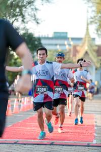 BIB: 2093, 2058
                            <button type="button" onclick="openModal(6550329)" class="btn btn-primary btn-sm float-right btn-popup" data-toggle="modal" data-target=".modal-high-quality">
                        <i class="fas fa-shopping-cart"></i> Add to Cart
                    </button>
                                            <button type="button" onclick="isThisMe(6550329, true)" class="btn btn-success btn-sm float-right btn-popup btn-isme hidden" data-toggle="tooltip" data-placement="bottom" title="นี่คือรูปของคุณใช่ไหม คลิกที่นี่เพื่อเอาเข้าอัลบั้ม">
                        <i class="fas fa-plus"></i> Add to album
                    </button>
                    <button type="button" onclick="isThisMe(6550329, false)" class="btn btn-warning btn-sm float-right btn-popup btn-isnotme hidden">
                        <i class="fas fa-ban"></i> Remove from album
                    </button>