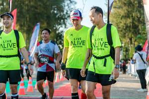 BIB: 2924
                            <button type="button" onclick="openModal(6552465)" class="btn btn-primary btn-sm float-right btn-popup" data-toggle="modal" data-target=".modal-high-quality">
                        <i class="fas fa-shopping-cart"></i> Add to Cart
                    </button>
                                            <button type="button" onclick="isThisMe(6552465, true)" class="btn btn-success btn-sm float-right btn-popup btn-isme hidden" data-toggle="tooltip" data-placement="bottom" title="นี่คือรูปของคุณใช่ไหม คลิกที่นี่เพื่อเอาเข้าอัลบั้ม">
                        <i class="fas fa-plus"></i> Add to album
                    </button>
                    <button type="button" onclick="isThisMe(6552465, false)" class="btn btn-warning btn-sm float-right btn-popup btn-isnotme hidden">
                        <i class="fas fa-ban"></i> Remove from album
                    </button>