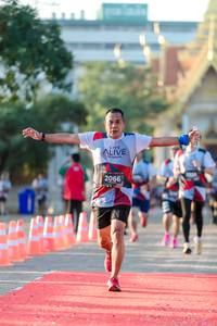 BIB: 2066
                            <button type="button" onclick="openModal(6550214)" class="btn btn-primary btn-sm float-right btn-popup" data-toggle="modal" data-target=".modal-high-quality">
                        <i class="fas fa-shopping-cart"></i> Add to Cart
                    </button>
                                            <button type="button" onclick="isThisMe(6550214, true)" class="btn btn-success btn-sm float-right btn-popup btn-isme hidden" data-toggle="tooltip" data-placement="bottom" title="นี่คือรูปของคุณใช่ไหม คลิกที่นี่เพื่อเอาเข้าอัลบั้ม">
                        <i class="fas fa-plus"></i> Add to album
                    </button>
                    <button type="button" onclick="isThisMe(6550214, false)" class="btn btn-warning btn-sm float-right btn-popup btn-isnotme hidden">
                        <i class="fas fa-ban"></i> Remove from album
                    </button>