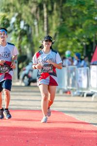 BIB: 3718, 3650
                            <button type="button" onclick="openModal(6562944)" class="btn btn-primary btn-sm float-right btn-popup" data-toggle="modal" data-target=".modal-high-quality">
                        <i class="fas fa-shopping-cart"></i> Add to Cart
                    </button>
                                            <button type="button" onclick="isThisMe(6562944, true)" class="btn btn-success btn-sm float-right btn-popup btn-isme hidden" data-toggle="tooltip" data-placement="bottom" title="นี่คือรูปของคุณใช่ไหม คลิกที่นี่เพื่อเอาเข้าอัลบั้ม">
                        <i class="fas fa-plus"></i> Add to album
                    </button>
                    <button type="button" onclick="isThisMe(6562944, false)" class="btn btn-warning btn-sm float-right btn-popup btn-isnotme hidden">
                        <i class="fas fa-ban"></i> Remove from album
                    </button>