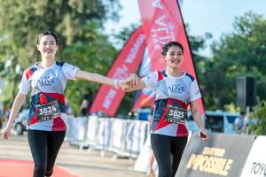 BIB: 3825, 3824
                            <button type="button" onclick="openModal(6562994)" class="btn btn-primary btn-sm float-right btn-popup" data-toggle="modal" data-target=".modal-high-quality">
                        <i class="fas fa-shopping-cart"></i> Add to Cart
                    </button>
                                            <button type="button" onclick="isThisMe(6562994, true)" class="btn btn-success btn-sm float-right btn-popup btn-isme hidden" data-toggle="tooltip" data-placement="bottom" title="นี่คือรูปของคุณใช่ไหม คลิกที่นี่เพื่อเอาเข้าอัลบั้ม">
                        <i class="fas fa-plus"></i> Add to album
                    </button>
                    <button type="button" onclick="isThisMe(6562994, false)" class="btn btn-warning btn-sm float-right btn-popup btn-isnotme hidden">
                        <i class="fas fa-ban"></i> Remove from album
                    </button>