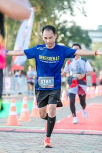 BIB: 3161, 128
                            <button type="button" onclick="openModal(6546590)" class="btn btn-primary btn-sm float-right btn-popup" data-toggle="modal" data-target=".modal-high-quality">
                        <i class="fas fa-shopping-cart"></i> Add to Cart
                    </button>
                                            <button type="button" onclick="isThisMe(6546590, true)" class="btn btn-success btn-sm float-right btn-popup btn-isme hidden" data-toggle="tooltip" data-placement="bottom" title="นี่คือรูปของคุณใช่ไหม คลิกที่นี่เพื่อเอาเข้าอัลบั้ม">
                        <i class="fas fa-plus"></i> Add to album
                    </button>
                    <button type="button" onclick="isThisMe(6546590, false)" class="btn btn-warning btn-sm float-right btn-popup btn-isnotme hidden">
                        <i class="fas fa-ban"></i> Remove from album
                    </button>