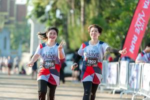 BIB: 3902, 3903
                            <button type="button" onclick="openModal(6562298)" class="btn btn-primary btn-sm float-right btn-popup" data-toggle="modal" data-target=".modal-high-quality">
                        <i class="fas fa-shopping-cart"></i> Add to Cart
                    </button>
                                            <button type="button" onclick="isThisMe(6562298, true)" class="btn btn-success btn-sm float-right btn-popup btn-isme hidden" data-toggle="tooltip" data-placement="bottom" title="นี่คือรูปของคุณใช่ไหม คลิกที่นี่เพื่อเอาเข้าอัลบั้ม">
                        <i class="fas fa-plus"></i> Add to album
                    </button>
                    <button type="button" onclick="isThisMe(6562298, false)" class="btn btn-warning btn-sm float-right btn-popup btn-isnotme hidden">
                        <i class="fas fa-ban"></i> Remove from album
                    </button>