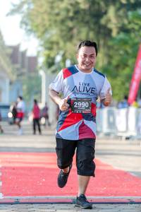 BIB: 2990, 128
                            <button type="button" onclick="openModal(6560461)" class="btn btn-primary btn-sm float-right btn-popup" data-toggle="modal" data-target=".modal-high-quality">
                        <i class="fas fa-shopping-cart"></i> Add to Cart
                    </button>
                                            <button type="button" onclick="isThisMe(6560461, true)" class="btn btn-success btn-sm float-right btn-popup btn-isme hidden" data-toggle="tooltip" data-placement="bottom" title="นี่คือรูปของคุณใช่ไหม คลิกที่นี่เพื่อเอาเข้าอัลบั้ม">
                        <i class="fas fa-plus"></i> Add to album
                    </button>
                    <button type="button" onclick="isThisMe(6560461, false)" class="btn btn-warning btn-sm float-right btn-popup btn-isnotme hidden">
                        <i class="fas fa-ban"></i> Remove from album
                    </button>