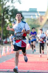 BIB: 3761
                            <button type="button" onclick="openModal(6550795)" class="btn btn-primary btn-sm float-right btn-popup" data-toggle="modal" data-target=".modal-high-quality">
                        <i class="fas fa-shopping-cart"></i> Add to Cart
                    </button>
                                            <button type="button" onclick="isThisMe(6550795, true)" class="btn btn-success btn-sm float-right btn-popup btn-isme hidden" data-toggle="tooltip" data-placement="bottom" title="นี่คือรูปของคุณใช่ไหม คลิกที่นี่เพื่อเอาเข้าอัลบั้ม">
                        <i class="fas fa-plus"></i> Add to album
                    </button>
                    <button type="button" onclick="isThisMe(6550795, false)" class="btn btn-warning btn-sm float-right btn-popup btn-isnotme hidden">
                        <i class="fas fa-ban"></i> Remove from album
                    </button>