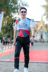 BIB: 
                            <button type="button" onclick="openModal(6538763)" class="btn btn-primary btn-sm float-right btn-popup" data-toggle="modal" data-target=".modal-high-quality">
                        <i class="fas fa-shopping-cart"></i> Add to Cart
                    </button>
                                            <button type="button" onclick="isThisMe(6538763, true)" class="btn btn-success btn-sm float-right btn-popup btn-isme hidden" data-toggle="tooltip" data-placement="bottom" title="นี่คือรูปของคุณใช่ไหม คลิกที่นี่เพื่อเอาเข้าอัลบั้ม">
                        <i class="fas fa-plus"></i> Add to album
                    </button>
                    <button type="button" onclick="isThisMe(6538763, false)" class="btn btn-warning btn-sm float-right btn-popup btn-isnotme hidden">
                        <i class="fas fa-ban"></i> Remove from album
                    </button>