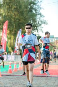 BIB: 2612
                            <button type="button" onclick="openModal(6551488)" class="btn btn-primary btn-sm float-right btn-popup" data-toggle="modal" data-target=".modal-high-quality">
                        <i class="fas fa-shopping-cart"></i> Add to Cart
                    </button>
                                            <button type="button" onclick="isThisMe(6551488, true)" class="btn btn-success btn-sm float-right btn-popup btn-isme hidden" data-toggle="tooltip" data-placement="bottom" title="นี่คือรูปของคุณใช่ไหม คลิกที่นี่เพื่อเอาเข้าอัลบั้ม">
                        <i class="fas fa-plus"></i> Add to album
                    </button>
                    <button type="button" onclick="isThisMe(6551488, false)" class="btn btn-warning btn-sm float-right btn-popup btn-isnotme hidden">
                        <i class="fas fa-ban"></i> Remove from album
                    </button>