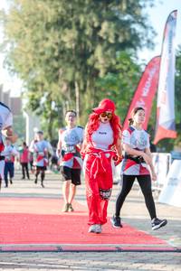 BIB: 518, 3805
                            <button type="button" onclick="openModal(6560239)" class="btn btn-primary btn-sm float-right btn-popup" data-toggle="modal" data-target=".modal-high-quality">
                        <i class="fas fa-shopping-cart"></i> Add to Cart
                    </button>
                                            <button type="button" onclick="isThisMe(6560239, true)" class="btn btn-success btn-sm float-right btn-popup btn-isme hidden" data-toggle="tooltip" data-placement="bottom" title="นี่คือรูปของคุณใช่ไหม คลิกที่นี่เพื่อเอาเข้าอัลบั้ม">
                        <i class="fas fa-plus"></i> Add to album
                    </button>
                    <button type="button" onclick="isThisMe(6560239, false)" class="btn btn-warning btn-sm float-right btn-popup btn-isnotme hidden">
                        <i class="fas fa-ban"></i> Remove from album
                    </button>