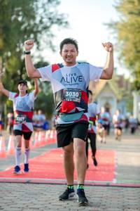 BIB: 3030, 2207
                            <button type="button" onclick="openModal(6551410)" class="btn btn-primary btn-sm float-right btn-popup" data-toggle="modal" data-target=".modal-high-quality">
                        <i class="fas fa-shopping-cart"></i> Add to Cart
                    </button>
                                            <button type="button" onclick="isThisMe(6551410, true)" class="btn btn-success btn-sm float-right btn-popup btn-isme hidden" data-toggle="tooltip" data-placement="bottom" title="นี่คือรูปของคุณใช่ไหม คลิกที่นี่เพื่อเอาเข้าอัลบั้ม">
                        <i class="fas fa-plus"></i> Add to album
                    </button>
                    <button type="button" onclick="isThisMe(6551410, false)" class="btn btn-warning btn-sm float-right btn-popup btn-isnotme hidden">
                        <i class="fas fa-ban"></i> Remove from album
                    </button>