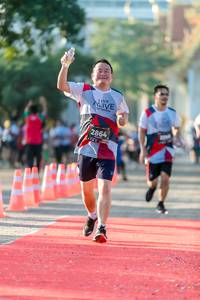 BIB: 2864
                            <button type="button" onclick="openModal(6556998)" class="btn btn-primary btn-sm float-right btn-popup" data-toggle="modal" data-target=".modal-high-quality">
                        <i class="fas fa-shopping-cart"></i> Add to Cart
                    </button>
                                            <button type="button" onclick="isThisMe(6556998, true)" class="btn btn-success btn-sm float-right btn-popup btn-isme hidden" data-toggle="tooltip" data-placement="bottom" title="นี่คือรูปของคุณใช่ไหม คลิกที่นี่เพื่อเอาเข้าอัลบั้ม">
                        <i class="fas fa-plus"></i> Add to album
                    </button>
                    <button type="button" onclick="isThisMe(6556998, false)" class="btn btn-warning btn-sm float-right btn-popup btn-isnotme hidden">
                        <i class="fas fa-ban"></i> Remove from album
                    </button>