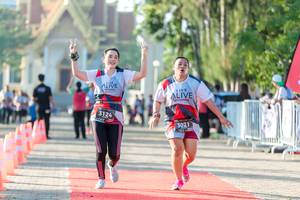 BIB: 3124, 3021
                            <button type="button" onclick="openModal(6561775)" class="btn btn-primary btn-sm float-right btn-popup" data-toggle="modal" data-target=".modal-high-quality">
                        <i class="fas fa-shopping-cart"></i> Add to Cart
                    </button>
                                            <button type="button" onclick="isThisMe(6561775, true)" class="btn btn-success btn-sm float-right btn-popup btn-isme hidden" data-toggle="tooltip" data-placement="bottom" title="นี่คือรูปของคุณใช่ไหม คลิกที่นี่เพื่อเอาเข้าอัลบั้ม">
                        <i class="fas fa-plus"></i> Add to album
                    </button>
                    <button type="button" onclick="isThisMe(6561775, false)" class="btn btn-warning btn-sm float-right btn-popup btn-isnotme hidden">
                        <i class="fas fa-ban"></i> Remove from album
                    </button>