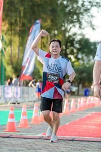 BIB: 3047
                            <button type="button" onclick="openModal(6550286)" class="btn btn-primary btn-sm float-right btn-popup" data-toggle="modal" data-target=".modal-high-quality">
                        <i class="fas fa-shopping-cart"></i> Add to Cart
                    </button>
                                            <button type="button" onclick="isThisMe(6550286, true)" class="btn btn-success btn-sm float-right btn-popup btn-isme hidden" data-toggle="tooltip" data-placement="bottom" title="นี่คือรูปของคุณใช่ไหม คลิกที่นี่เพื่อเอาเข้าอัลบั้ม">
                        <i class="fas fa-plus"></i> Add to album
                    </button>
                    <button type="button" onclick="isThisMe(6550286, false)" class="btn btn-warning btn-sm float-right btn-popup btn-isnotme hidden">
                        <i class="fas fa-ban"></i> Remove from album
                    </button>